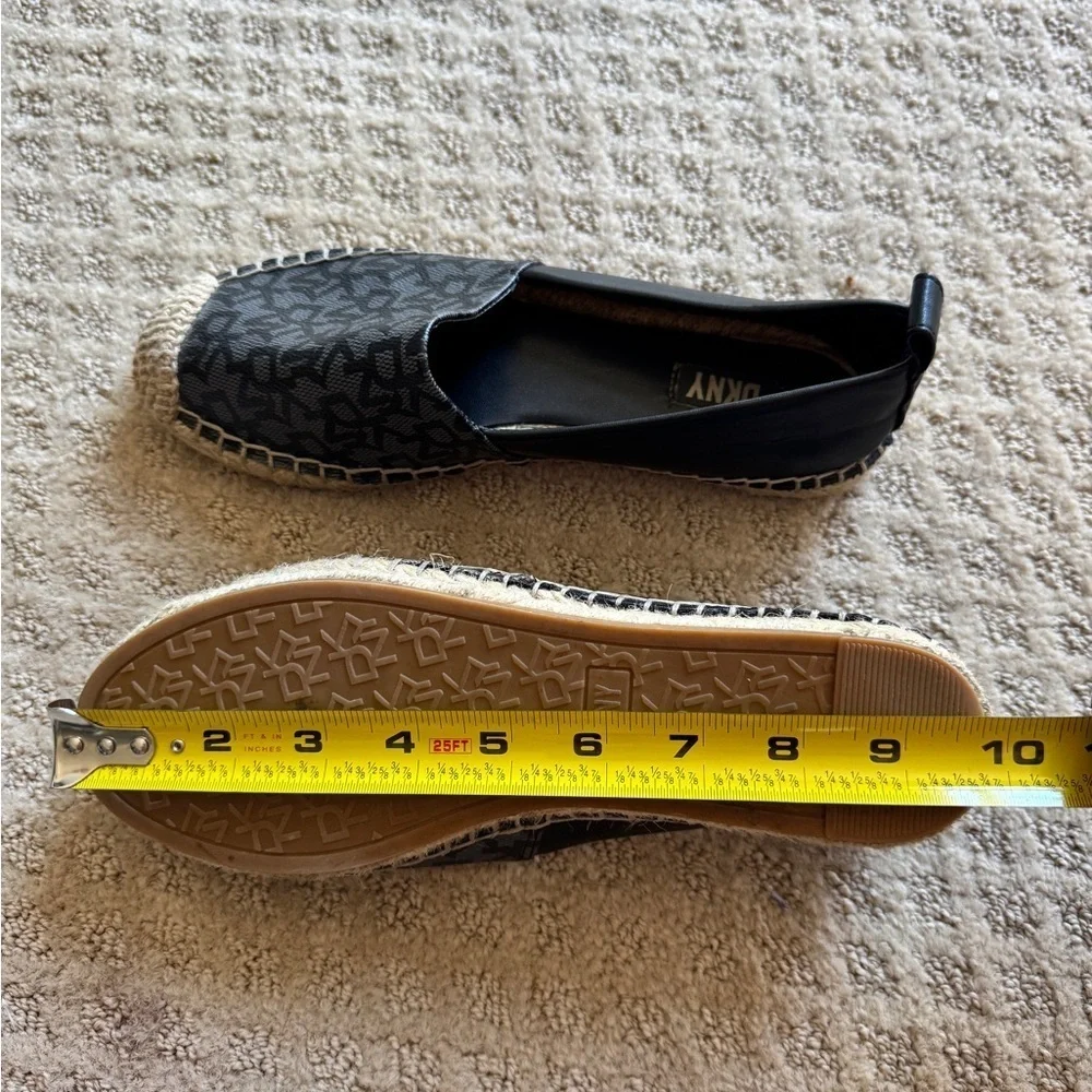 DKNY shoes - Picture 4 of 4